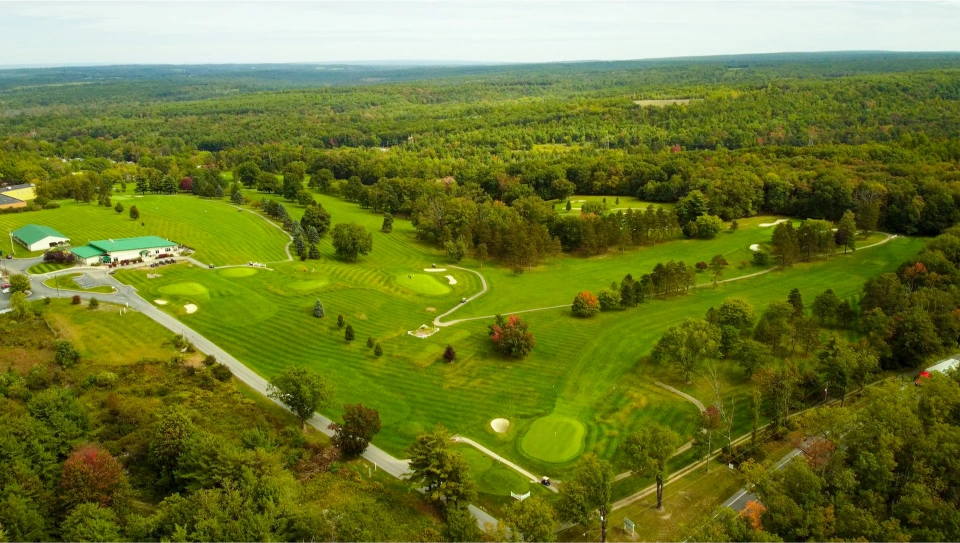 960px Golf Course Overview
